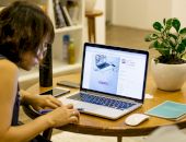 Cum să faci bani de acasă. 7 idei de afaceri pe care le faci prin intermediul unui laptop sau telefon