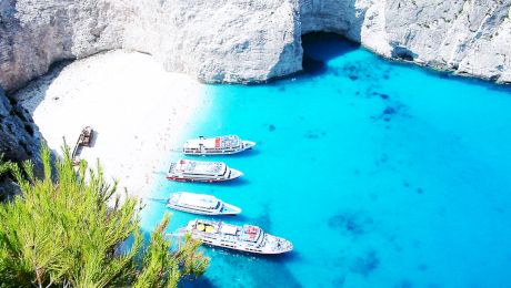 Cele mai bune trasee pentru a ajunge cu mașina în Grecia vara asta. Ghid complet