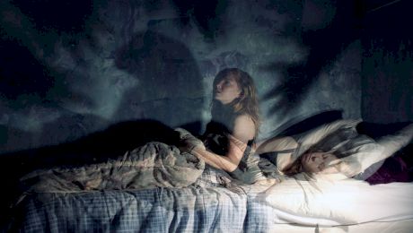 Ce înseamnă când visezi o persoană care a murit