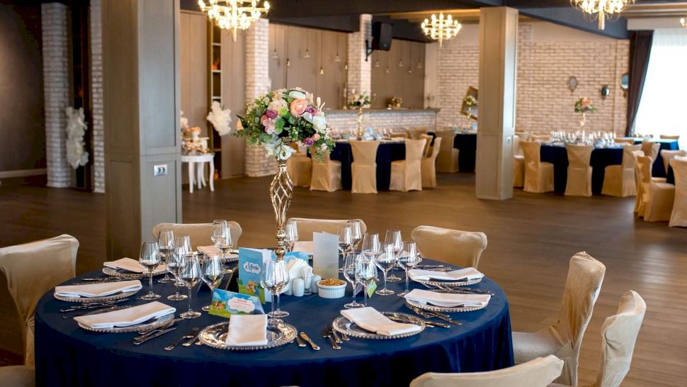 Câți bani ar trebui să dai la un botez