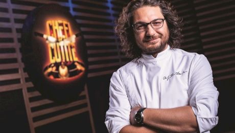 Florin Dumitrescu CV. Ce studii are, ce vârstă are, unde a mai lucrat până să devină vedetă și cum arată soția acestuia