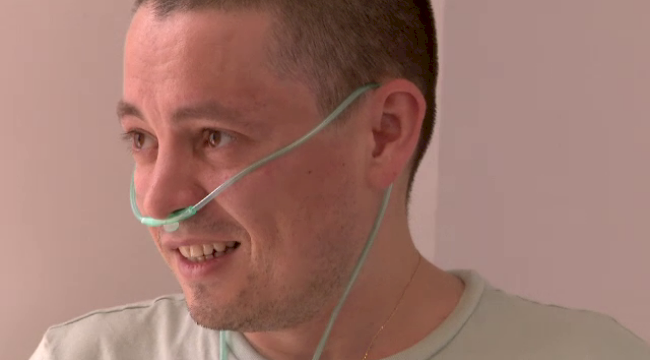 De ce nu a putut fi salvat Ionuț Anghel. Tânărul de 35 de ani aștepta de trei ani un transplant de plămâni. Reacția autorităților