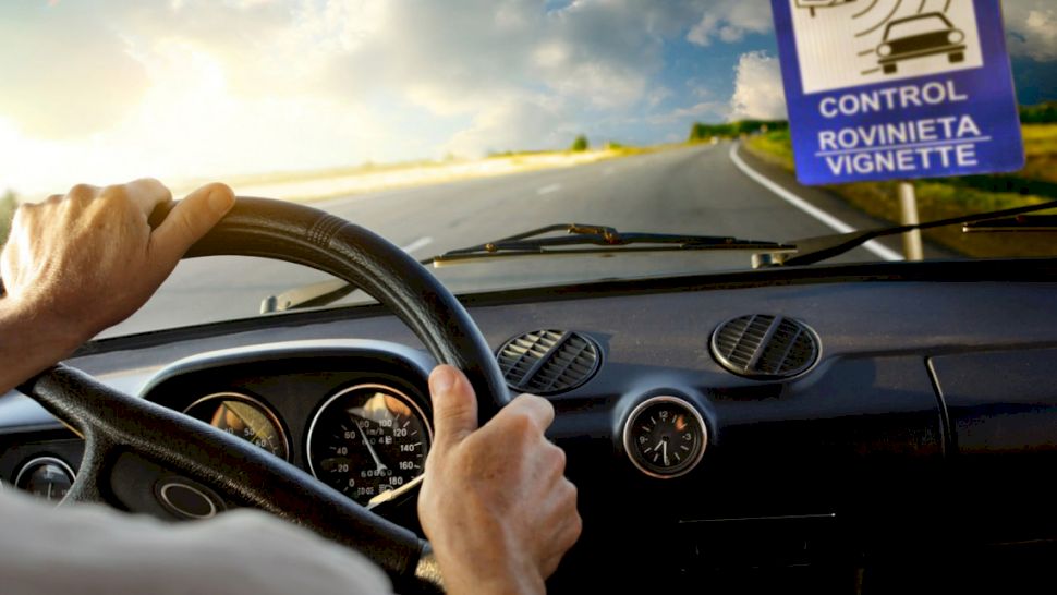 Rovinieta nu poate fi platită astăzi prin SMS sau online. Ce trebuie să facă șoferii