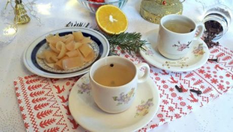 Rețetă de țuică fiartă ca pe vremuri, un pic dulce