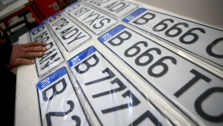 Ce numere de înmatriculare sunt interzise în România. Nici cu cerere specială nu-ți sunt eliberate!