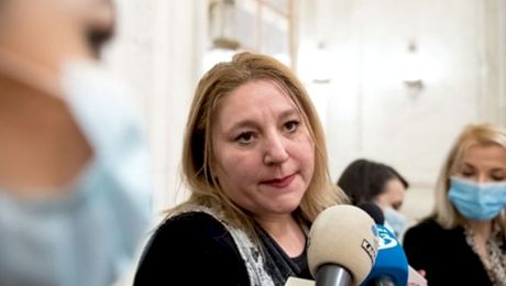 Diana Șoșoacă, gafă la TV. Medicul Alexandru Rafila a taxat-o imediat