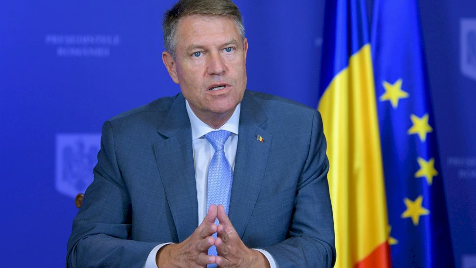 Klaus Iohannis a promulgat legea care elimină pensiile speciale ale parlamentarilor