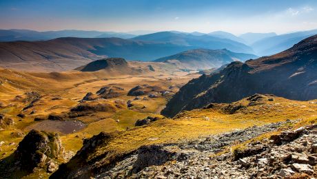 Cum ajungi la Transluncani, drumul splendid din România care rivalizează cu Transalpina