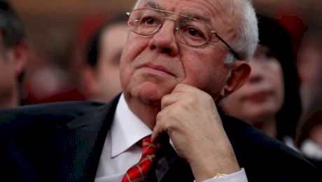Alexandru Arșinel, din nou în spital, la câteva zile după externare: „Ne rugăm în fiecare zi”
