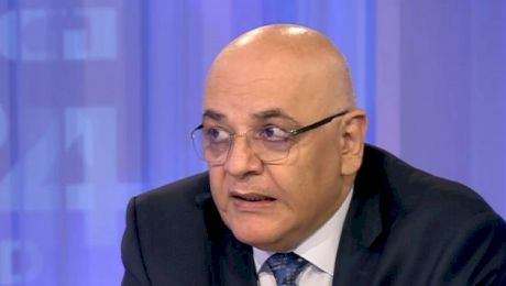 Raed Arafat îi sfătuiește pe români să-și facă cumpărăturile în timpul serviciului: „Cumperi și te întorci”