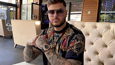 Adrian Mititelu Jr., show în Mamaia. Cea mai scumpă șampanie, adusă pe imnul Ligii Campionilor