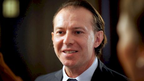 Premierul Florin Cîțu anunță noi măsuri de relaxare de la 1 august