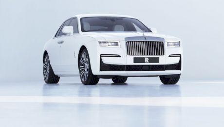 Care sunt, de fapt, motivele pentru care mașinile Rolls-Royce sunt atât de scumpe