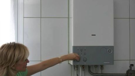 Anunț important pentru acești români! Centralele de apartament, interzise