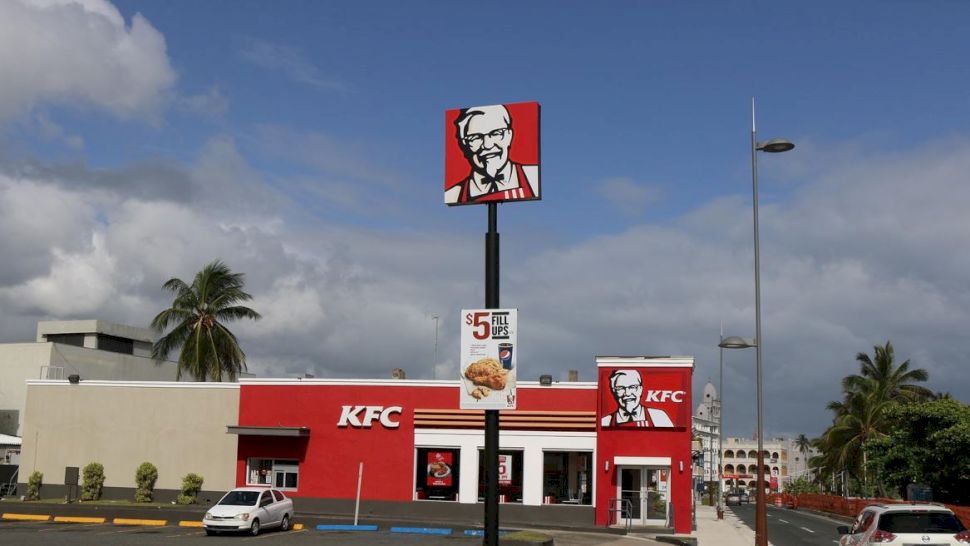Cum se prepară celebrele sosuri pe care le găsești la KFC. Aici ai toate rețetele
