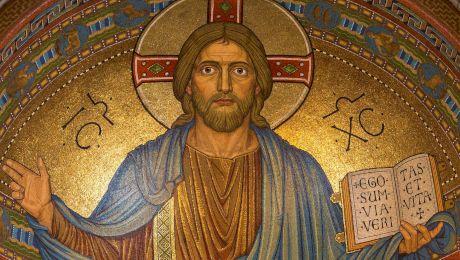 Cum se scrie corect: Iisus Hristos, Isus Cristos sau Isus Christos