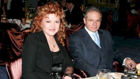 Maria Cârneci: CV, vârstă, înălțime, biografie, familie, cât cere pentru o cântare