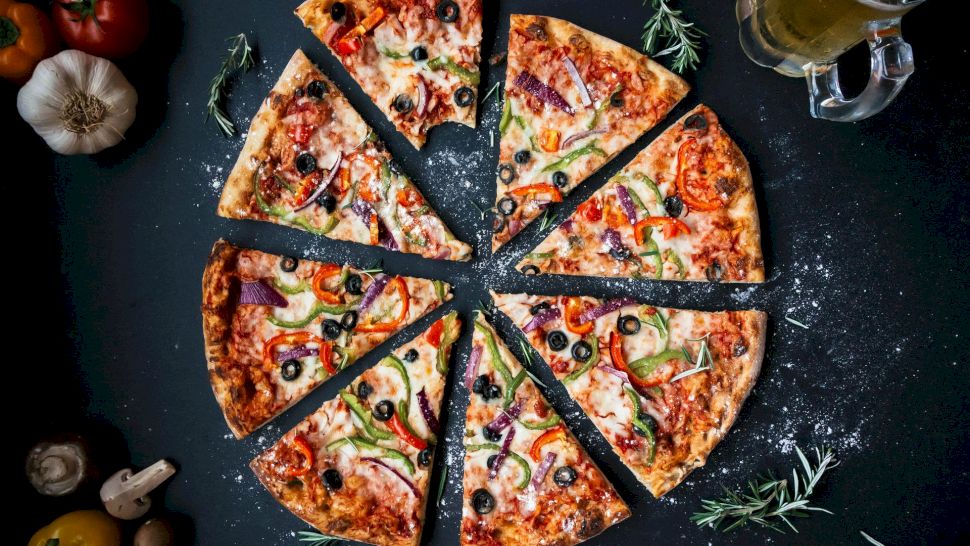Ce salarii au angajații de la Presto Pizza, Pizza Hut, Fabio Pizza sau Trenta Pizza