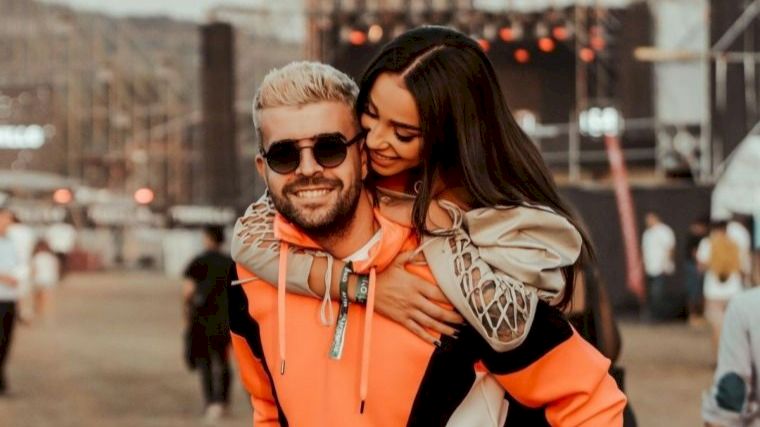 Speak: CV, vârstă, biografie, înălțime, nume real, greutate, salariu, avere, familie