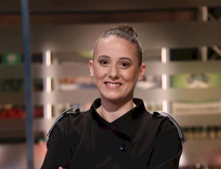 Carmen Cojocar: CV, vârstă, salariu, ocupaţie - Chefi la Cuţite 2022