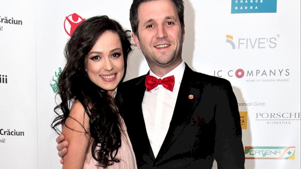 Olivia Steer: CV, Biografie, varsta, copii, surse de venit