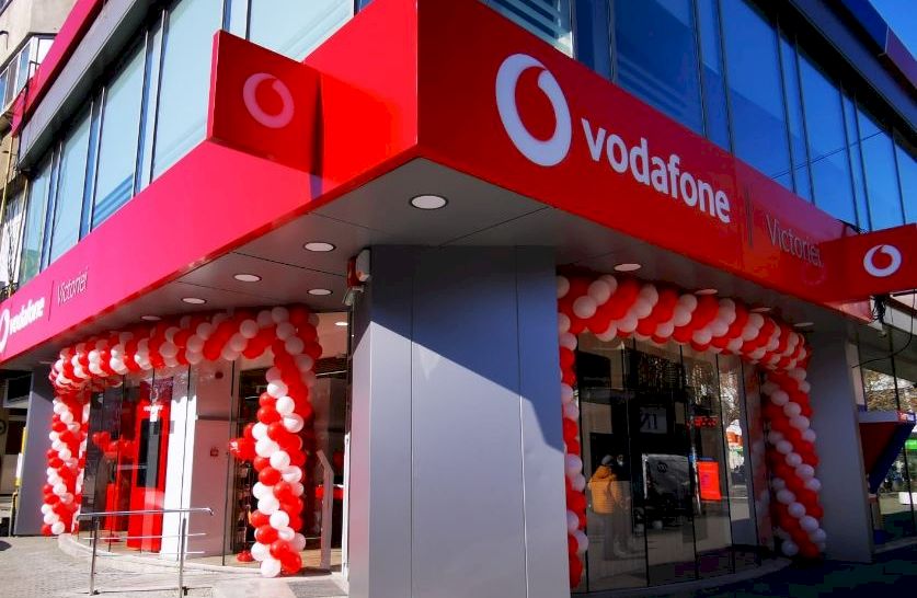 Oferta Vodafone Internet nelimitat vs Oferta Orange Internet Nelimitat