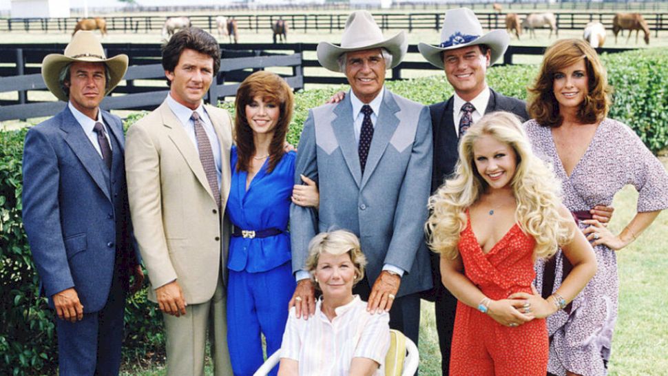 Cea mai frumoasa actrita din Dallas este de nerecunoscut! Cum arata si cu ce se ocupa Victoria Principal, la 74 de ani