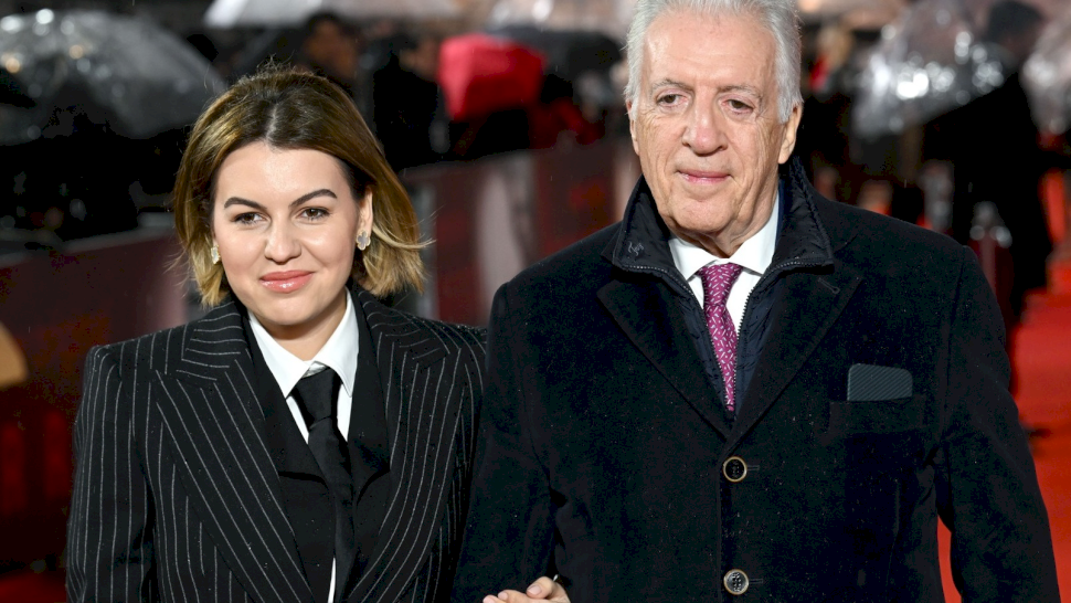 Romina Gingașu, soția miliardarului Piero Ferrari, elegantă într-o rochie de doar 160 de lei, la un eveniment din Trieste, Italia