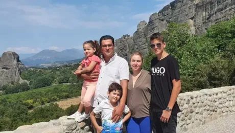 Cum arată copiii lui Gelu Voicu și ce vârstă au. Decizia luată de artist și de soția lui după nașterea celor trei moștenitori