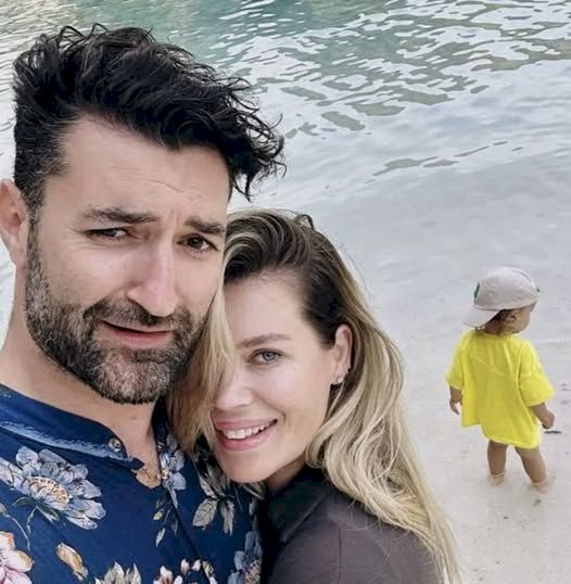 Vacanță de lux pentru Gina Pistol și Smiley, în Bali! Cătălin Scărlătescu și Cosmin Seleși n-au avut norocul lor