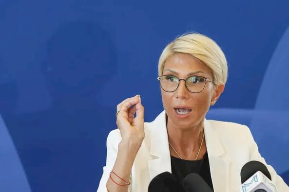 Raluca Turcan, anunț despre decizia României în legătură cu scandalul furtului brățărilor dacice