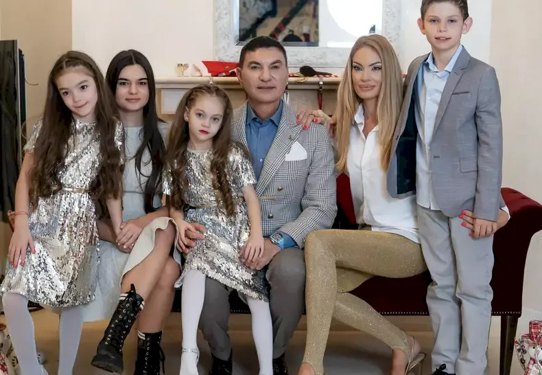 Cum arată vila în care Valentina Pelinel locuiește cu Cristi Borcea. Imagini din casa cuplului