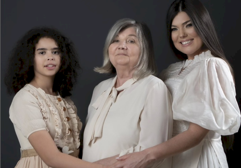 Cum arată și cu ce se ocupă fratele Paulei Seling: ”E om bun și extrem de talentat” A avut însă ceva probleme cu legea