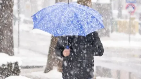 Ninsorile revin în România după Paște. Care sunt orașele afectate și cum va fi vremea în mai 2025