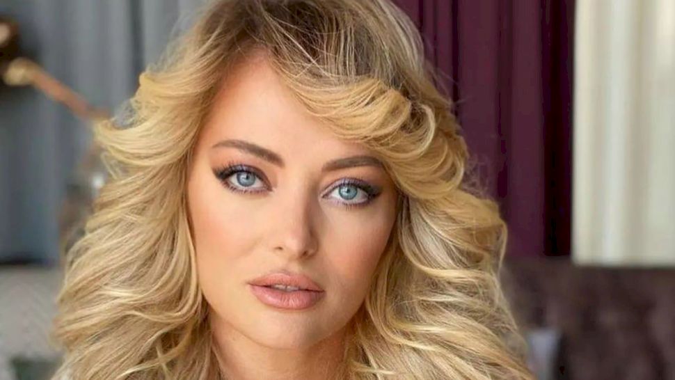 După Delia, alte două vedete își anunță sprijinul pentru Nicușor Dan: „Va doresc un weekeND minunat!”