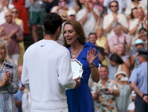 A făcut înconjurul lumii! Gestul lui Carlos Alcaraz față de Kate Middleton, după finala de la Wimbledon👇
