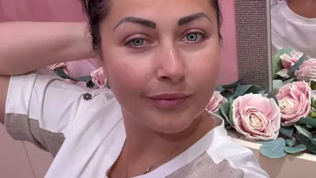 Gabriela Cristea, însărcinată din nou la 51 de ani? „Mâna aia pe burtică”