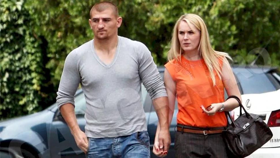 Cătălin Moroşanu, la un pas de divorţ: „Îmi e foarte greu”