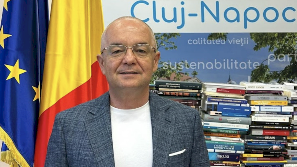 Emil Boc, declaraţii în scandalul sporurilor uriaşe oferite angajaţilor Primăriei Cluj-Napoca. Bugetarii vor primi bani pentru că „stau mult pe scaun” sau pentru „obezitate”