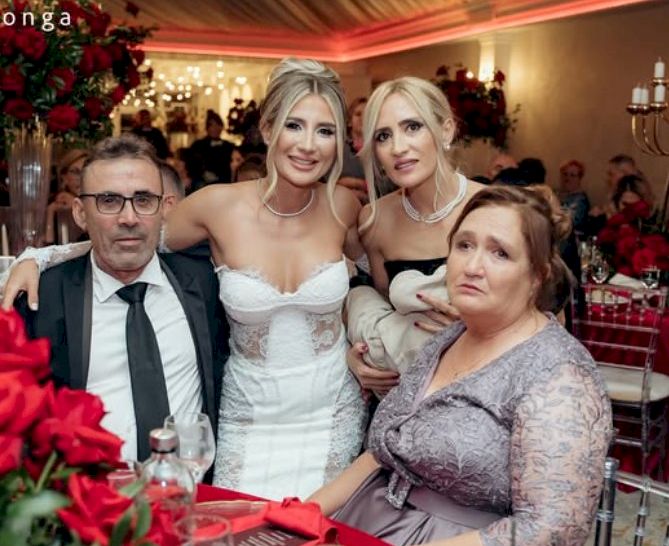 Claudia Puican, acuzată că nu și-a băgat în seamă părinții la petrecerea de nuntă: ”A uitat de ei, nu meritau” ⤵️