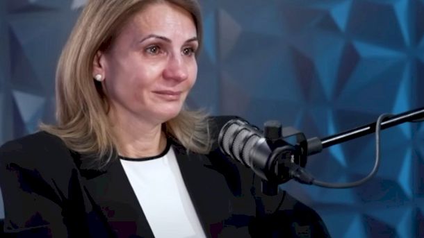 Din păcate este vorba de Anca Alexandrescu. Dezvăluiri fără precedent
