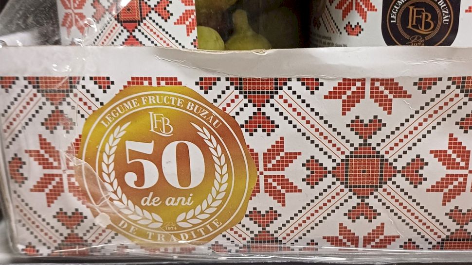 Din ce țară sunt, de fapt, castraveții murați „din Buzău” din supermarket-urile românești? Clienții au crezut că este o glumă!