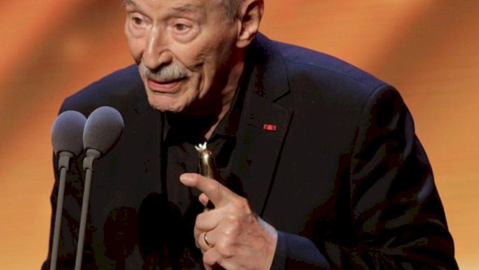 Din păcate e vorba despre Victor Rebengiuc. Vestea tristă a venit chiar acum