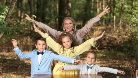 Mirela Vaida a vorbit cu lacrimi în ochi despre momentul în care a plecat de acasă: „Nu aveam bani să mănânc, nu aveam bani de cartelă la metrou