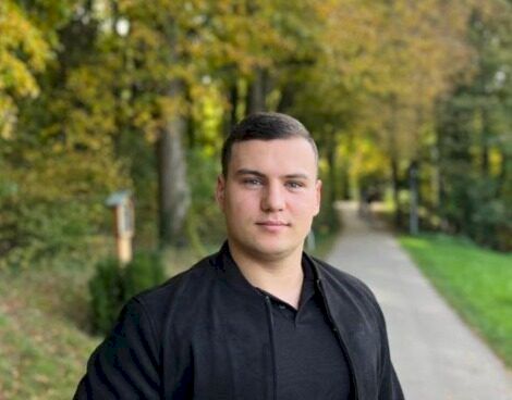 Răzvan Grecu a murit în urma unui infarct la doar 26 de ani. Apropiații sunt în stare de șoc