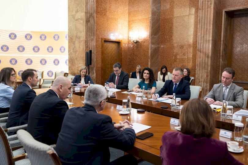 S-a DECIS! Angajații care câștigă sub 6.000 de lei vor... Vezi mai mult