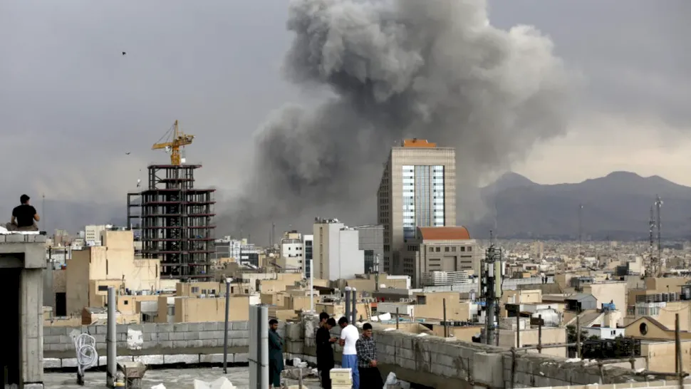 Israel a intrat cu trupe la sol în sudul Libanului și continuă atacurile în Iran