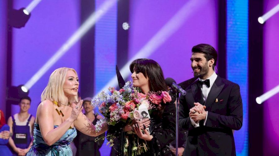 Alexandra Căpitănescu, câștigătoarea Vocea României, va reprezenta România la Eurovision 2026! Cum sună piesa ei: „Am câștigat cu o melodie rock”