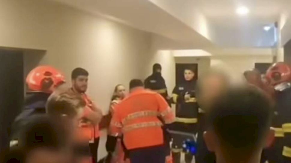 Prima reacție a Poliției, după ce Fulgy a fost ridicat de mascați. Imagini rare din timpul descinderii. Ce făcea, când autoritățile i-au spart ușa