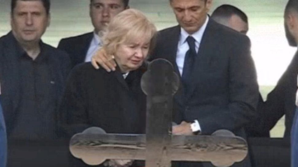 Doamne încă o tragedie în familia Lucescu! Din păcate Neli Lucescu...Vezi mai mult